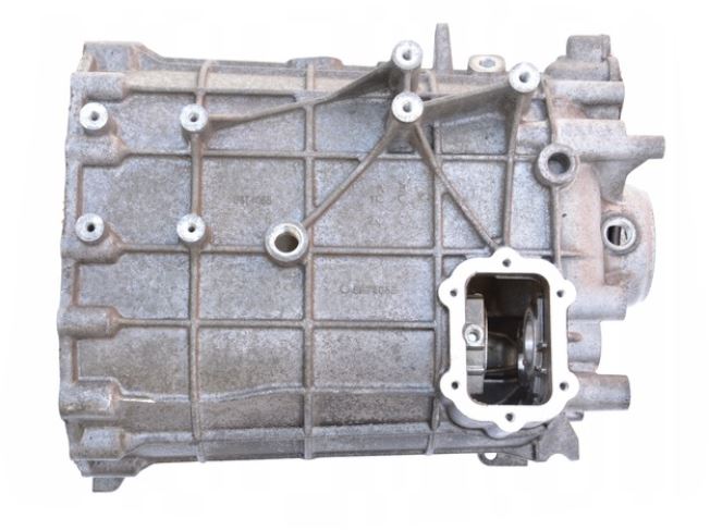 Zadn� obal p�evodovky DAILY (1)