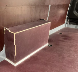 Kryty vnitnho blatnku - peklika +P RENAULT MASTER / OPEL MOVANO 2024-- Otevrac